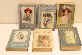 Vintage Girl Books (D-9)