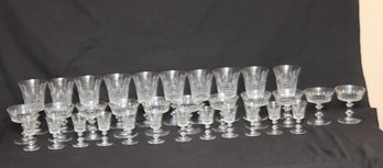 Vintage Glassware Lot (M-28)
