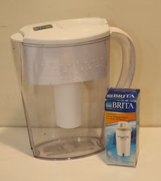BRITA Water Pitcher With New Water Filter