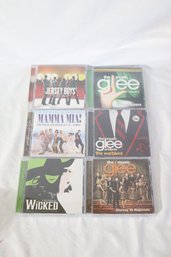 Glee, Jersey Boys, Wicked , Mama Mia Cds (B79)