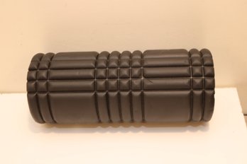 TriggerPoint GRID Foam Roller For Exercise, Deep Tissue Massage And Muscle Recovery (O-34)