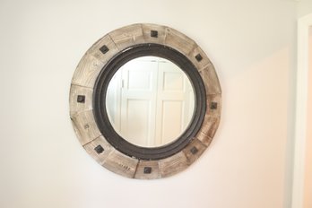 Round Wall Mirror (S-70)