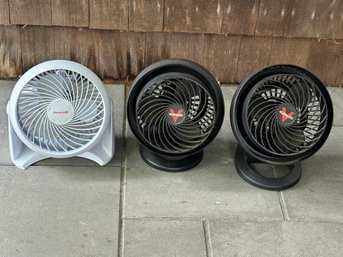 3 Fans