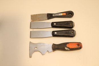 ASSORTED FLEXIBLE PUTTY KNIFE KNIVES SCRAPERS DRYWALL (T-6)