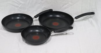 3 T-fal Nonstick Frying Pans (M-67)