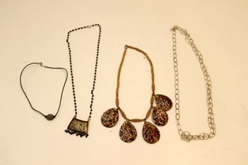 Vintage Necklace Lot (TT-6)