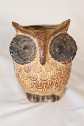 Owl Figurine (T-82)