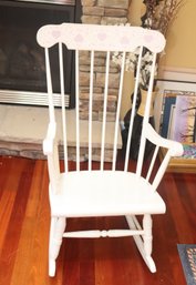 White Rocking Chair (O-29)