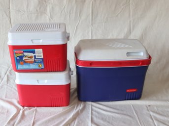 3 Small Rubbermaid Coolers  (e-20)