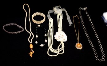 Necklace Lot: Pearl Choker, Beaded, Rock Slice Pendant  (J-49)