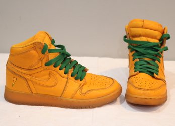 Nike Air Jordan 1 Retro High Gatorade Orange Peel Sneakers Size 4Y. (F-56)