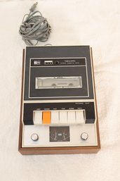 Realistic Stereo Cassette Deck SCT-3 (R-6)
