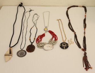 6 Necklaces And 1 Earring Set (J-73)