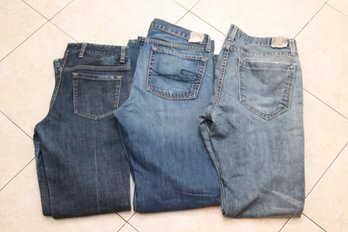 3 Pairs Of Jeans Elle Tahari, Chip Pepper  Sz 32 8 (C-12)