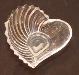 Gorham Heart Shaped Crystal Swirled Pattern Clear Glass Candy Fruit Dish Hostess Bowl