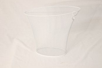 White Wire Trash Can