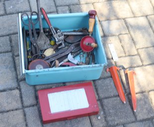 Assorted Vintage Tools With O-ring Kit (D-35)