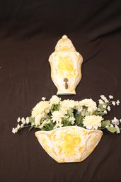 Vintage Yellow And White Ceramic Lavabo Wall Fountain