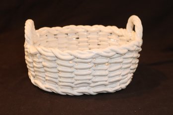 Woven Ceramic Basket (D-63)