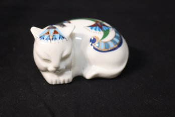 Vintage ELIZABETH ARDEN Treasures Of The Pharaohs Porcelain Cat Pomander