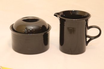 Vintage Modern Black Creamer And Sugar Bowl (D-91)