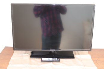 Samsung UN32EH4000 32' LED HDTV W/ Remote