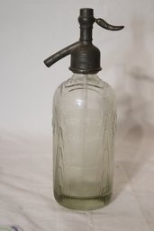 Vintage Schultz Carbonic Syphon Seltzer Deposit Bottle New York. (S-26)