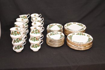 Vintage Rosina China Co. Queens England Bone China Yuletide 70 Pieces Christmas