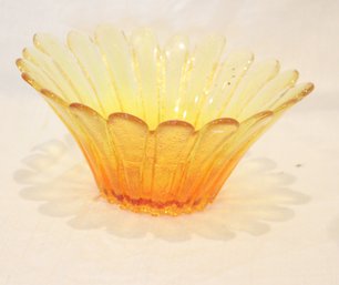 Vintage Blenko Art Glass Yellow Daisy Sunflower Bowl. (I-22)