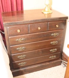 Vintage Brown Wood 3 Drawer End Table Night Stand (F-56)