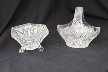 Pair Of Vintage Glass Bowls (H-50)