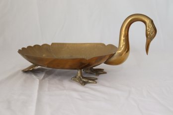 Vintage Brass Swan (F-10)