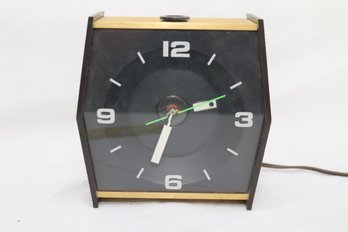 Vintage Stancraft Products Electric Clock.