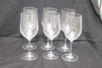 6 Plastic Wine Glasses (I-75)