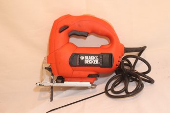 Black  Decker Jig Saw Corded Variable Speed Control 4.5 Amp JS510G (B-23)