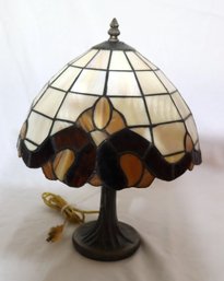 Vintage Stained Glass Table Lamp (I-5)