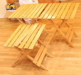 3 Folding Tables