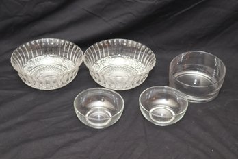 Glass Bowls (I-18)