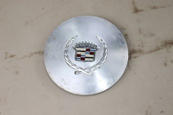 Cadillac Wheel Center Cap (I-25)