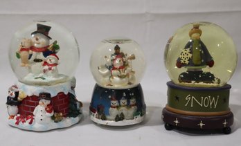 3 Winter Snow Globes (M-32)