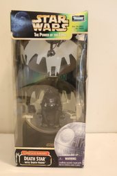 Kenner Star Wars 1998 POTF The Power Of The Force Death Star With Darth Vader (H-80)