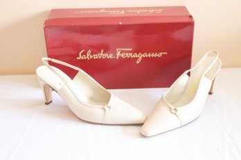 Salvatore Ferragamo White Heels Size 7b