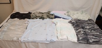 Womens T-shirt Lot: Splendid, Athleta, Old Navy, Dolan, Gap, Enya Costa (H-12)