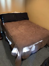 Full Size Bed On Metal Frame