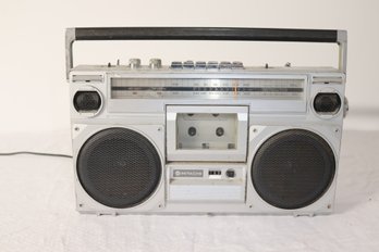 Hitachi TRK-7020H AM/FM Stereo Radio Cassette Recorder Working (A-81)