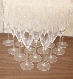 14 Glass Champagne Flutes (O-87)
