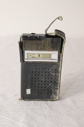 Vintage Delmonico 8 Transistor Radio (A-84)