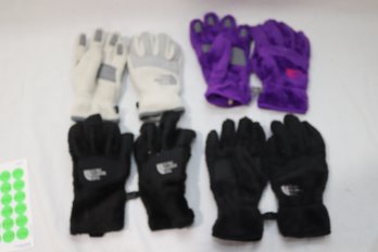 Kid's The North Face Winter Gloves (M-80)