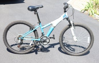 Diamondback Tess 24 Mountain Bike (T-2)