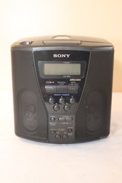 Sony ICF-CD833 CD Player Alarm Clock-1995-AM/FM-Black